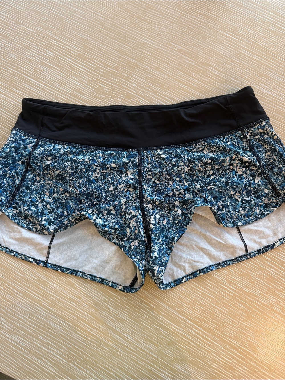 lululemon Athletic Speed Shorts size 10